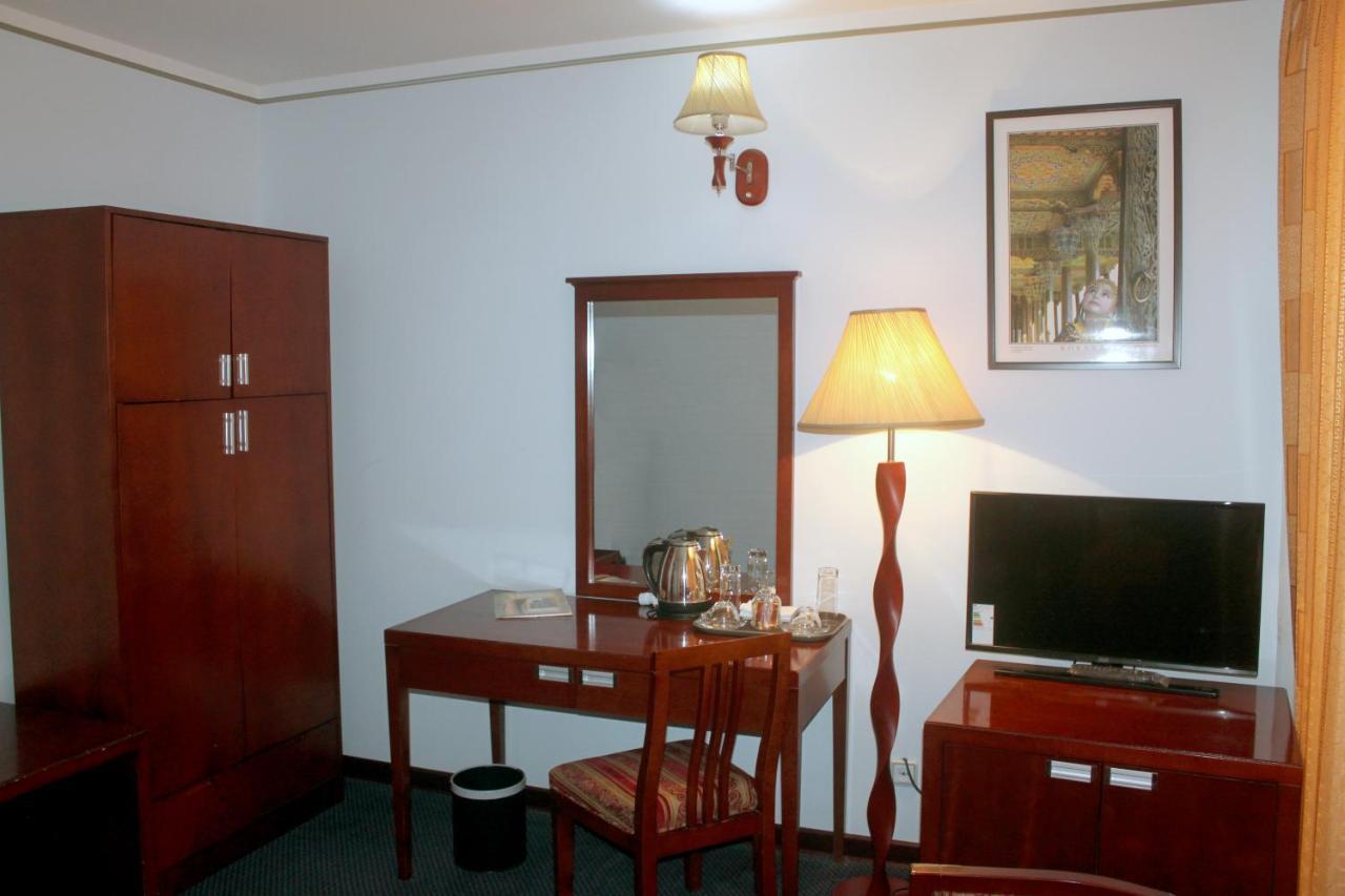 Hotel Grand Бухара Екстериор снимка