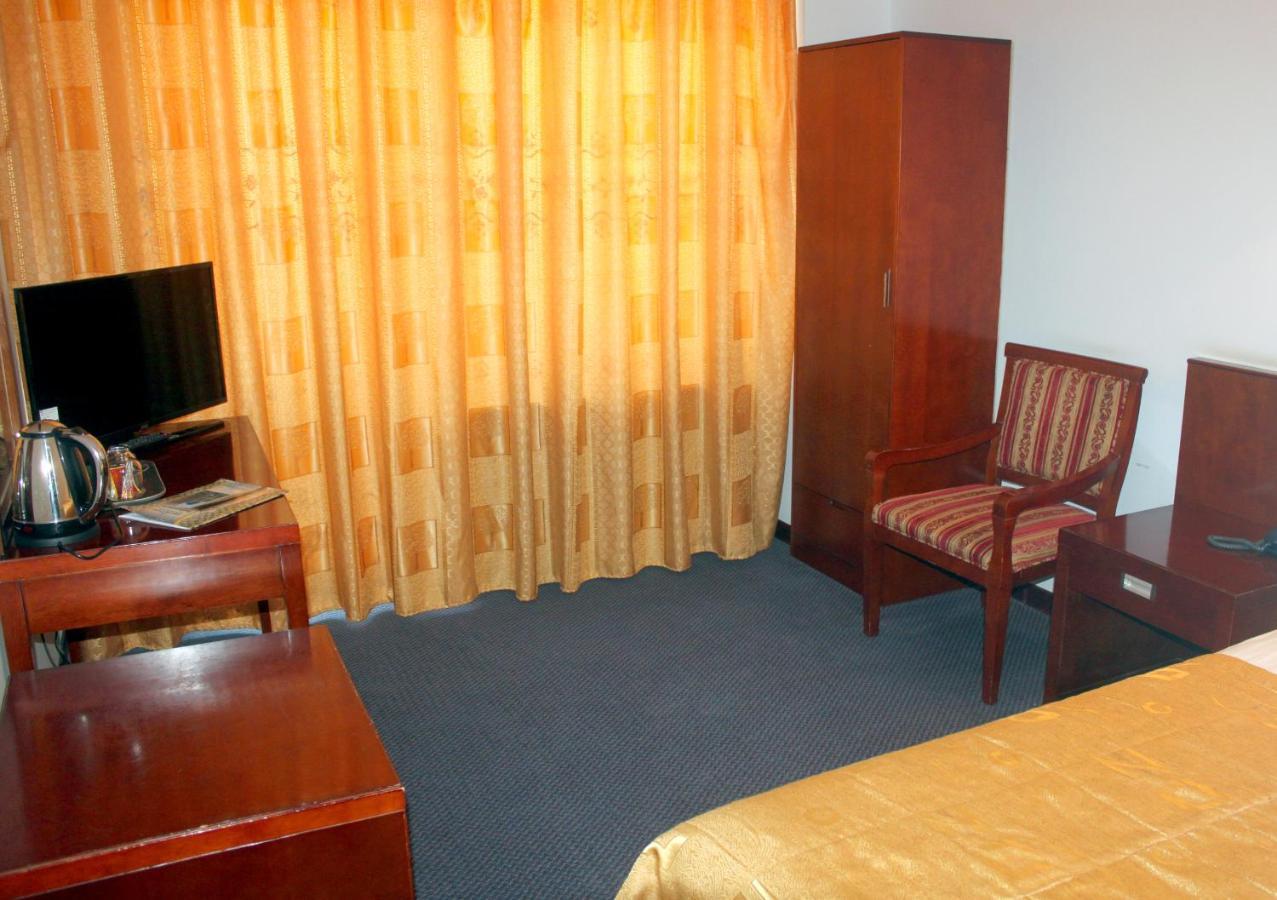 Hotel Grand Бухара Екстериор снимка