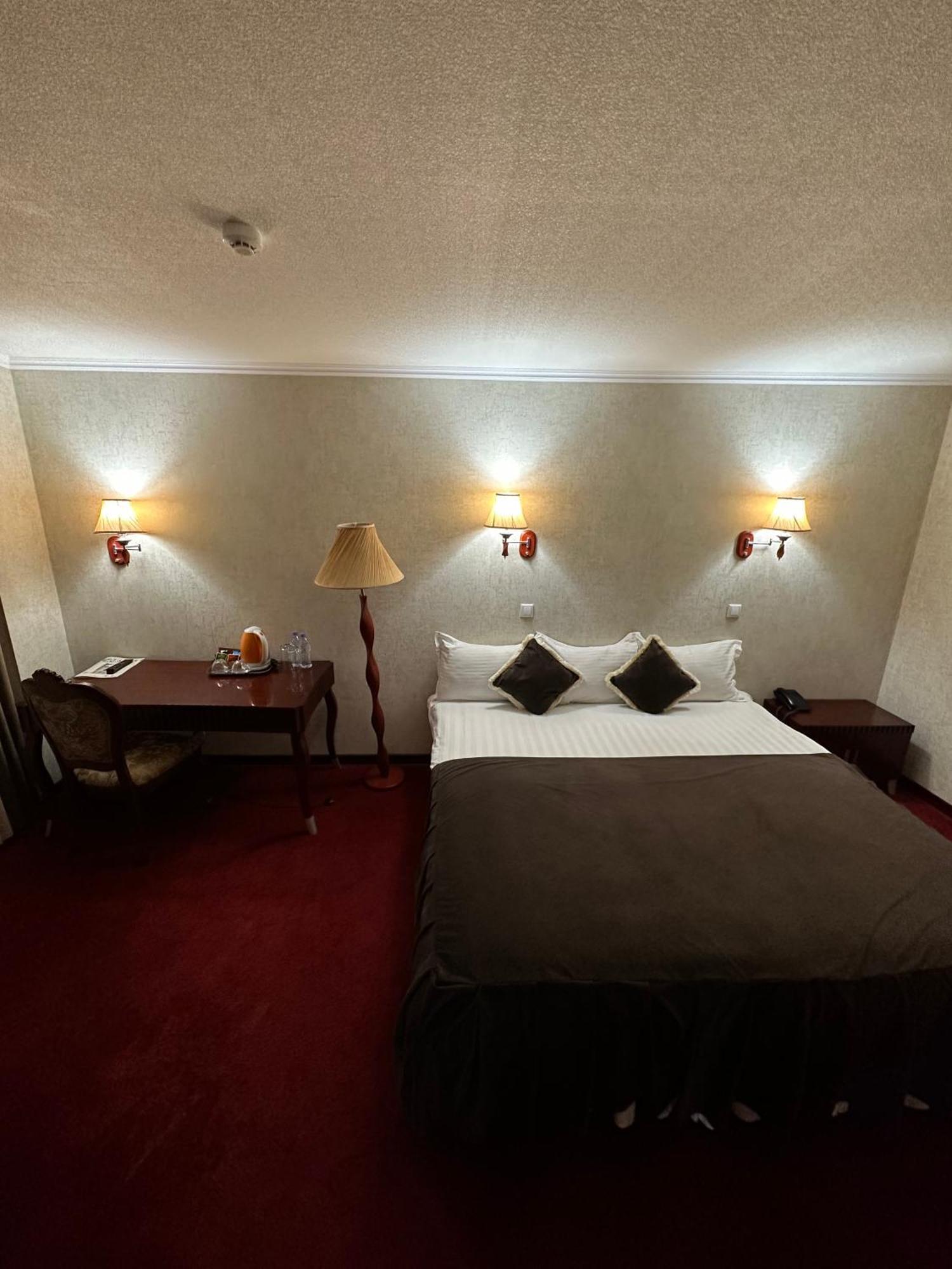 Hotel Grand Бухара Екстериор снимка