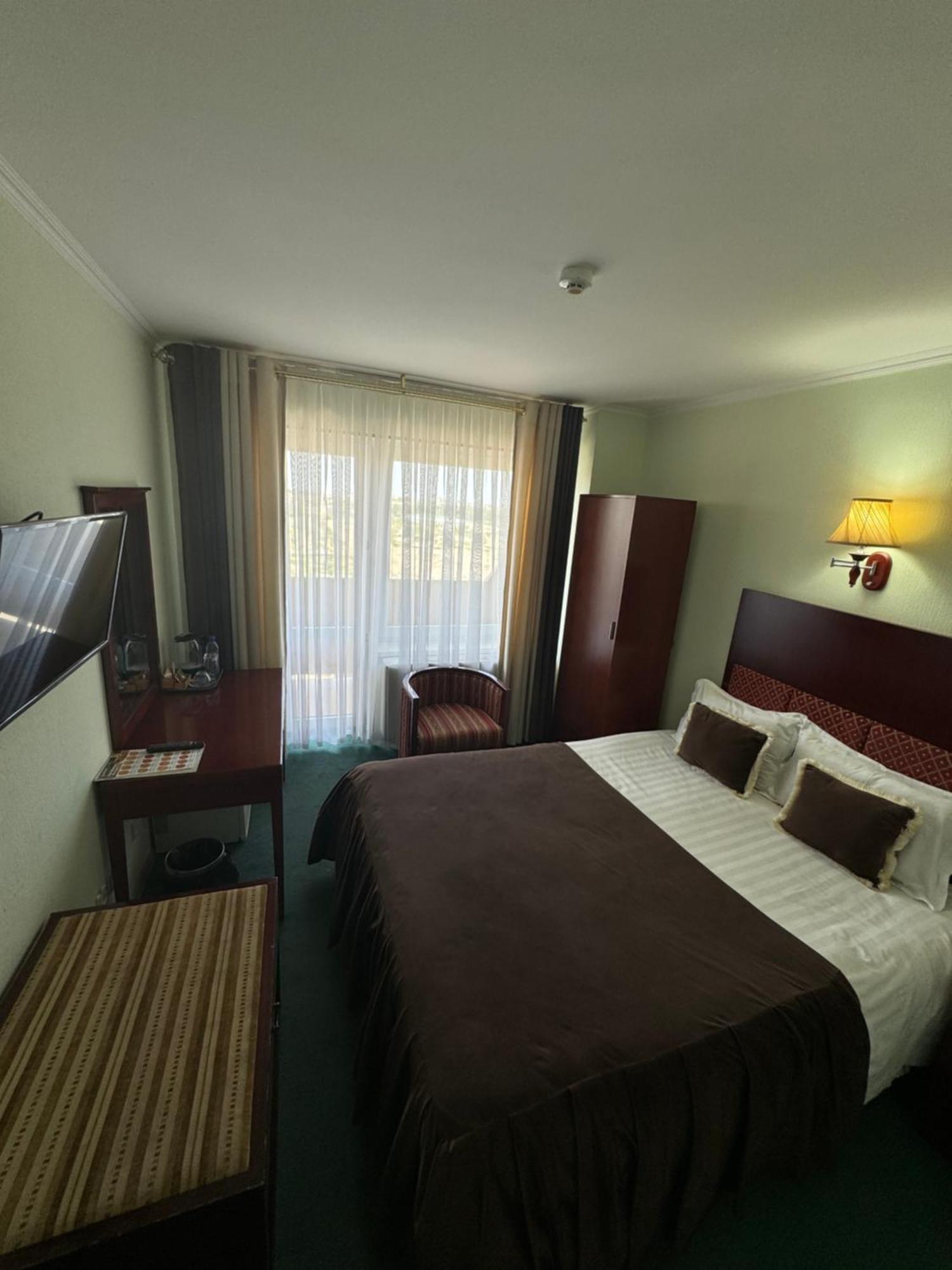Hotel Grand Бухара Екстериор снимка